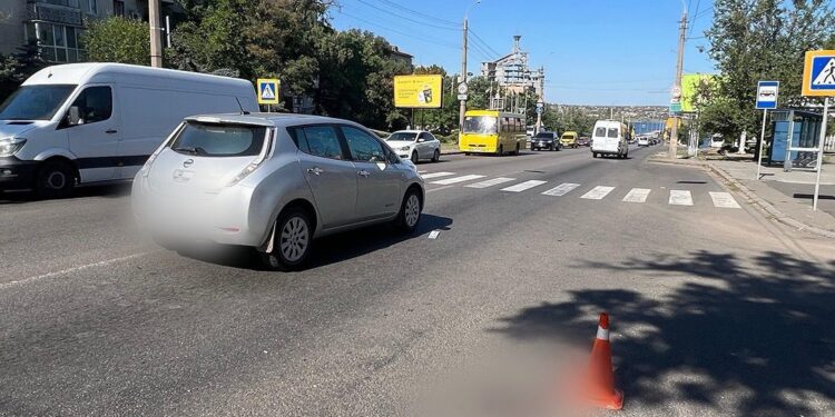 У Миколаєві водій збив 18-річну дівчину та втік з місця ДТП (ФОТО)