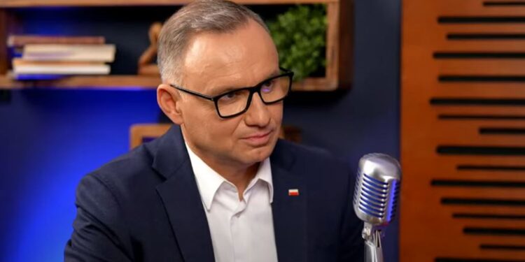 Дуда Заявив, що Зеленський намагався втягнути Польщу у війну