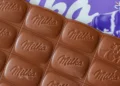 У Німеччині подали до суду на виробника шоколадки Milka. Через вагу