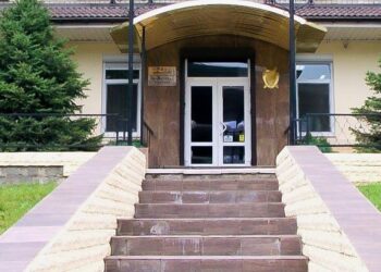 Скандальне звільнення миколаївського прокурора  –  плівки про корупційні схеми і залицяння до адвокатки