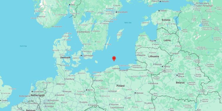 Винищувачі РФ у Балтійському пролетіли на небезпечній висоті над польською нафтовою платформою (ФОТО)