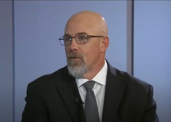 Брат Венса, який воював за Україну, пояснив, що в Білому домі тільки починають розуміти, що таке РФ