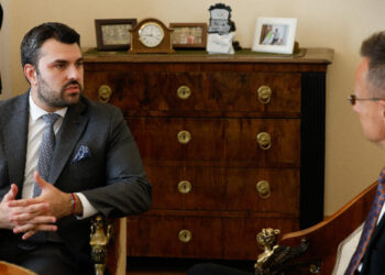 У Болгарії заявили, що пропустять Путіна в Угорщину через свій простір