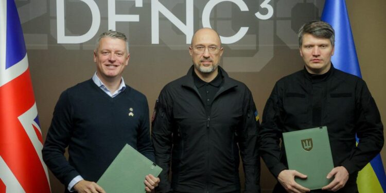 Артилерія і не тільки – Україна та Велика Британія розширюють оборонне партнерство (ФОТО)