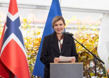 Олена Зеленська в Осло взяла участь у відкритті пам’ятника дружині короля Норвегії – доньці Ярослава Мудрого (ФОТО, ВІДЕО)