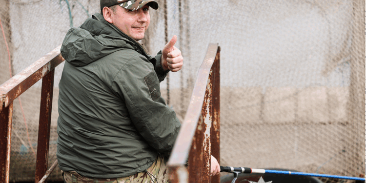Для правоохоронців Миколаївщини та Херсонщини, які лікують поранення, отримані на сході країни, у Миколаєві влаштували терапевтичну риболовлю (ФОТО)