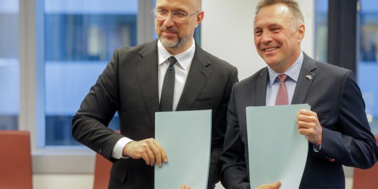 Україна та країни Північної Європи започатковують Скандинавсько-Балтійську ініціативу з підготовки та оснащення українських воїнів