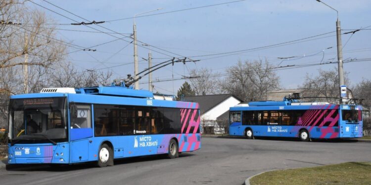 У Миколаєві тролейбуси тимчасово не ходять до «Соляних» і «Північного» – через відсутність світла