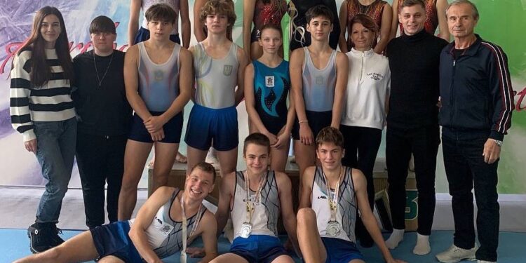Миколаївські спортсмени – призери чемпіонату України зі стрибків на акробатичній доріжці (ФОТО)