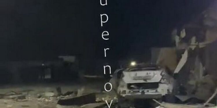 Ростовщина вночі була під ракетно-дроновим ударом – є влучання в ТЕЦ, місцеві закликають бити по Кремлю (ВІДЕО)