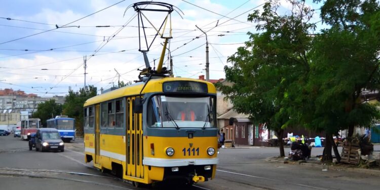 Трамваї маршруту №6 у Миколаєві тимчасово курсують маршрутом №7 – в чому причина?