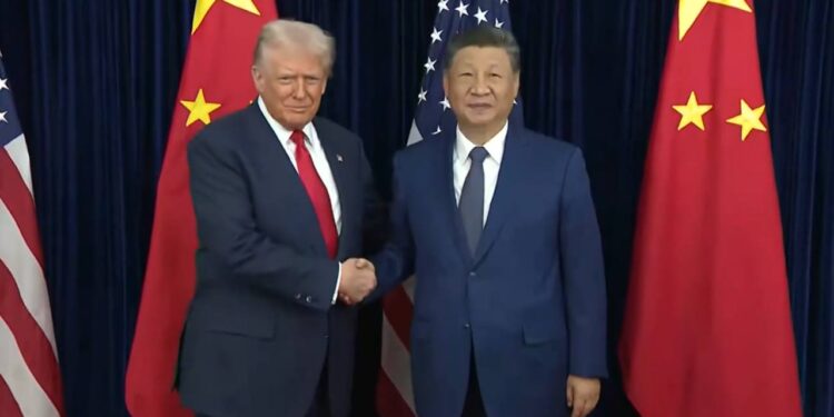 Сі і Трамп зустрілися і говорили про відповідальність (ВІДЕО)