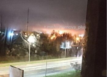 Знову атакований НПЗ у Ленінградській області РФ (ВІДЕО)