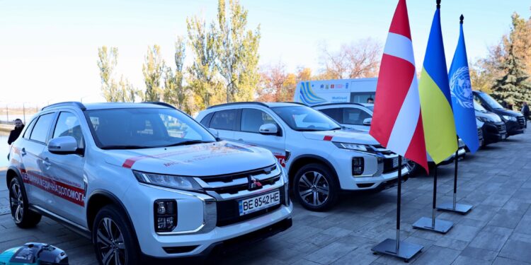 Громади Миколаївщини отримали нові соціальні автомобілі (ФОТО)