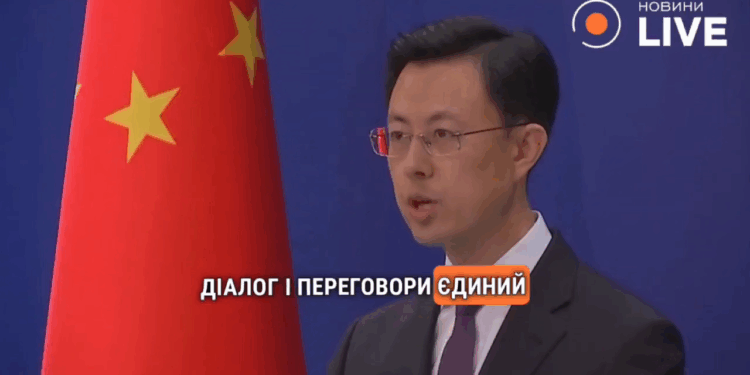 Китай заявив, що санкції США проти нафти РФ не вирішать “української кризи”