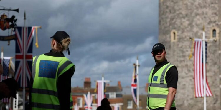 У Британії посилять контроль над протестами після нападу на синагогу