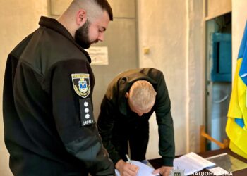 На Миколаївщині чоловік намагався відкупитись 20 тис.грн. за кермування в п’яному вигляді – хабар не взяли, справу завели (ФОТО)