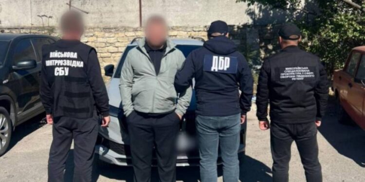 На Миколаївщині затримали колишнього “завхоза” в/ч – за підозрою у привласненні майна на 24 млн грн (ФОТО)