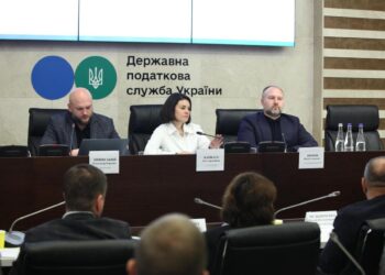 Очільники ДПС, БЕБ та Держфінмоніторингу обговорили з представникам мереж електроніки системні кроки для прозорості ринку