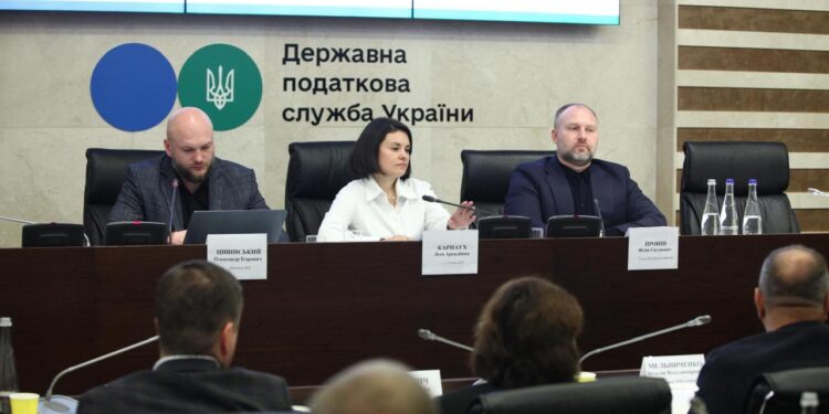 Очільники ДПС, БЕБ та Держфінмоніторингу обговорили з представникам мереж електроніки системні кроки для прозорості ринку