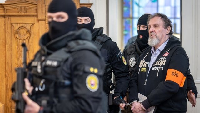 Чоловіка, що стріляв в Фіцо, засуджено до 21 року ув’язнення – ЗМІ