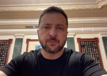 Країна-бензоколонка РФ вже не продає, а купує бензин – в Китаї і Білорусі, – Зеленський (ВІДЕО)