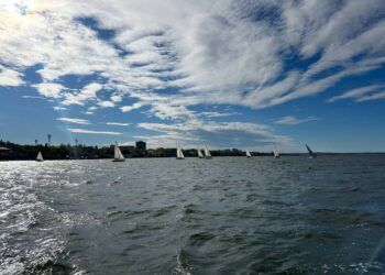 У Миколаєві яхтсмени закрили вітрильний сезон-2025 регатою (ФОТО)