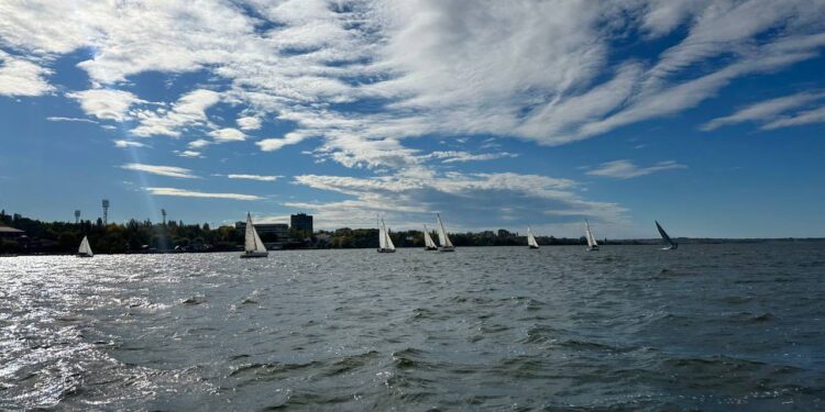 У Миколаєві яхтсмени закрили вітрильний сезон-2025 регатою (ФОТО)