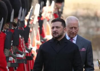 Зеленський зустрівся з королем Британії Чарльзом – втретє цього року (ФОТО)