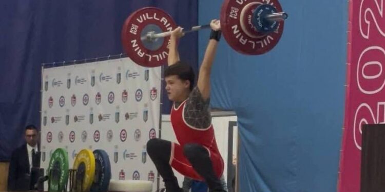 Юний миколаївський спортсмен став чемпіоном України з важкої атлетики та встановив два національних рекорди (ФОТО)