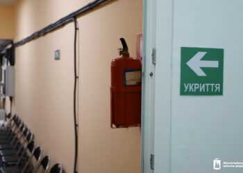 У Центральному районі Миколаєва на один заклад освіти з укриттям побільшало – допомогли благодійники (ФООТО)