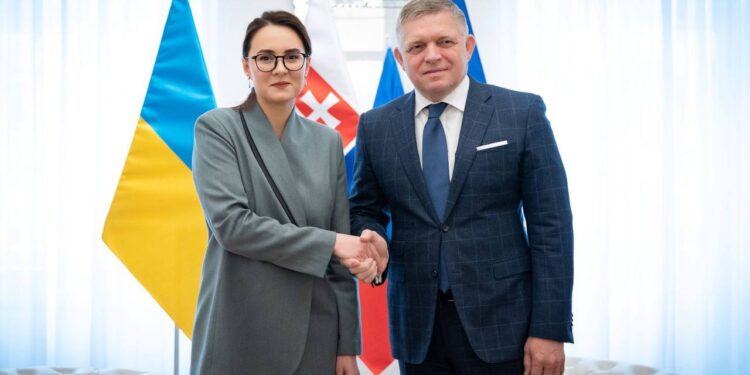 У Словаччині зустрілися Фіцо і Свириденко (ФОТО)