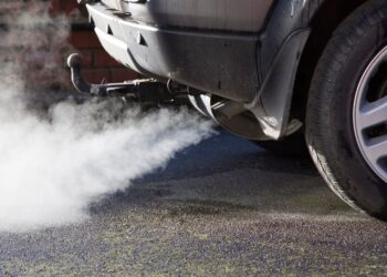 У Британії почався суд за груповим позовом над Mercedes, Ford, Renault, Nissan та Peugeot/Citroën. Що сталося