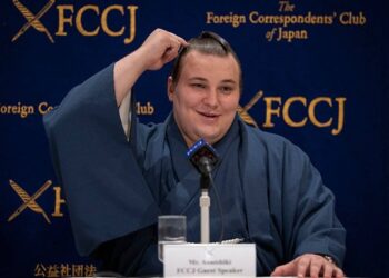 Зірка сумо з України хоче отримати японський паспорт