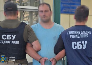 СБУ затримала агента фсб, який коригував удари рф по Україні під виглядом далекобійника(ФОТО)