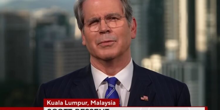 Міністр фінансів США Бессент назвав спецпосланця Путіна Дмитрієва пропагандистом, який бреше про санкції (ВІДЕО)