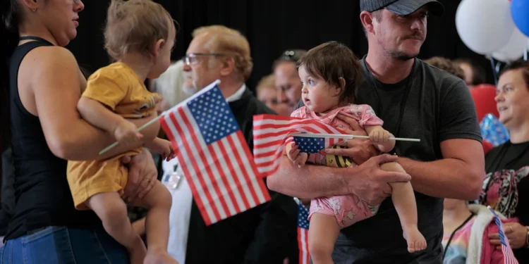 Трамп максимально знизив ліміт біженців в США – перевагу матимуть африканери. Хто це