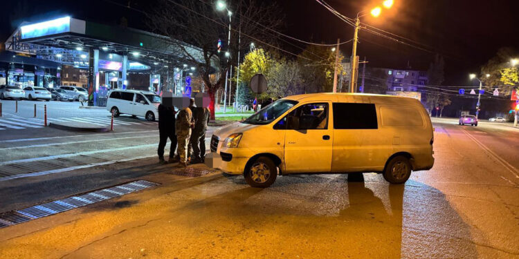 В Одесі на військовослужбовців ТЦК напав п’яний поліцейський зі зброєю (ФОТО)