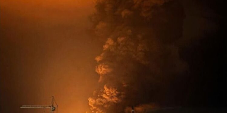 Дрони знову атакували нафтобазу у Феодосії (ВІДЕО)