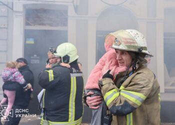 Це плювок росії в обличчя кожному, – Зеленський прокоментував удар дрона по дитячому садку у Харкові (ФОТО)