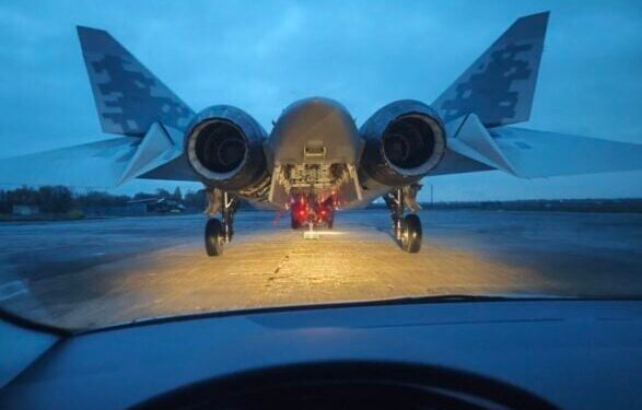 Рідкісне фото: росіяни показали прихований відсік Су-57 для ракет