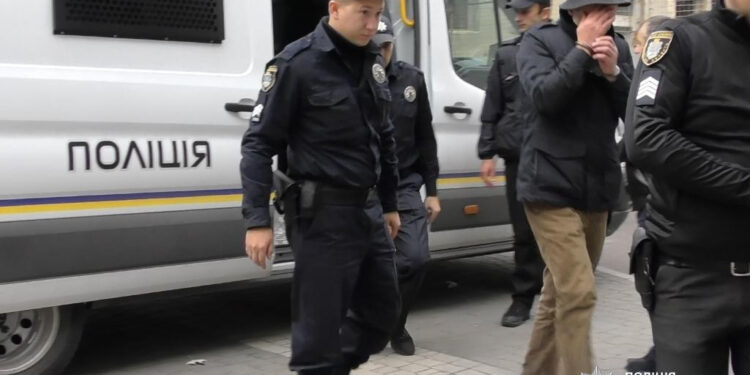 На Миколаївщині засуджено кримінального авторитета «Апті» та його спільників. Скільки кому дали (ФОТО)