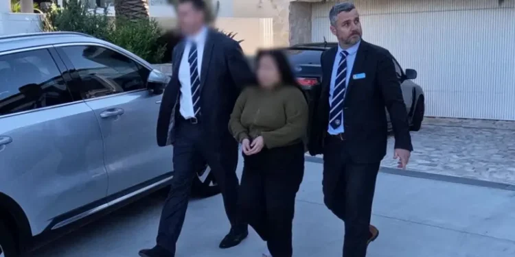 В Австралії арештували ворожку – “розвела” клієнтів на $46 млн., але все виявилося значно глибше