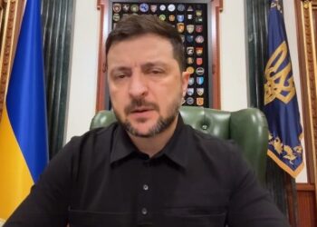 Зеленський назвав підрозділи, які особливо відзначились на фронті, і коротко прокоментував корупційний скандал в енергетиці (ВІДЕО)