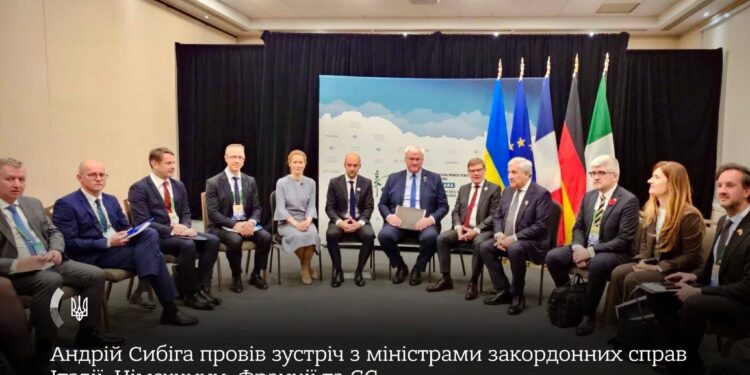 Сибіга зустрівся з  колегами – переконував, що Зеленський проти корупції