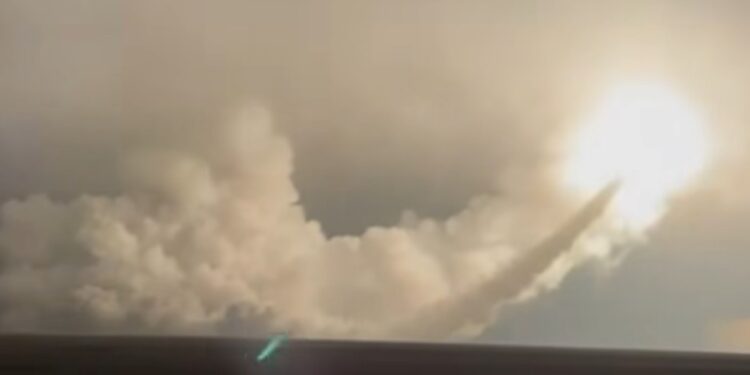 Сьогодні тили ворога атакували українські “Фламінго”, “Барс”, “Лютий”, – Генштаб (ВІДЕО)