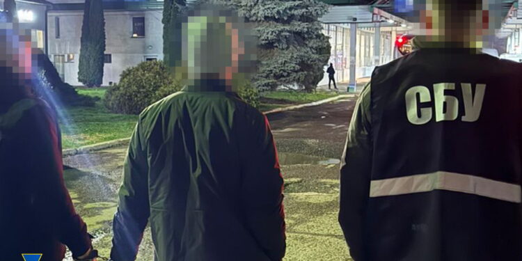 Кримчанин воював проти України, а потім під виглядом біженця втік до ЄС. Тепер в СБУ