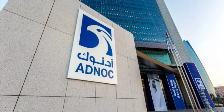 Найбільша нафтова компанія ОАЕ виходить на ринок Європи