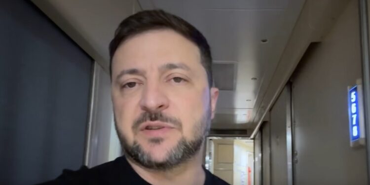 Зеленський розпочав серію європейських візитів – розповів, куди і для чого (ВІДЕО)