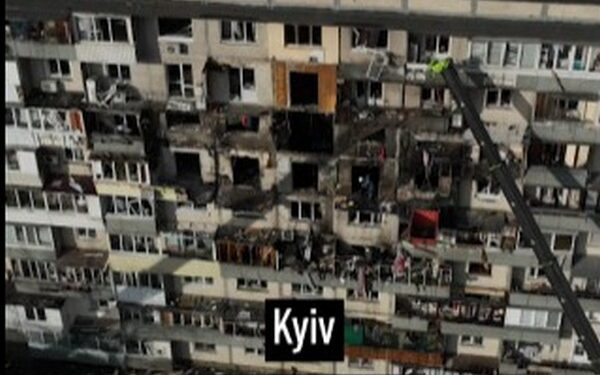 Протягом тижня росіяни атакували Україну близько 1000 ударними дронами, майже 980 КАБами і 36 ракетами – Зеленський